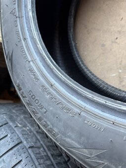 Zimni pneu 2ks - Bridgestone BLIZZAK LM005 225/55/17 - 4