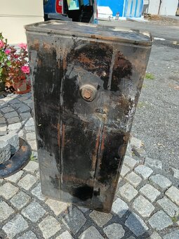 Palivová nádrž Praga RN - 4
