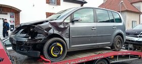 Náhradní díly z VW Touran1.9 TDI 77 KW 2005 - 4
