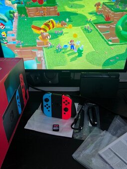 Nintendo Switch téměř nové + hry Mario Lego Avengers - 4