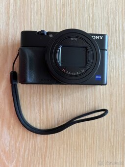 Sony DSC-RX100 VII + Rode VideoMicro + grip Sony GP-VPT2BT - 4
