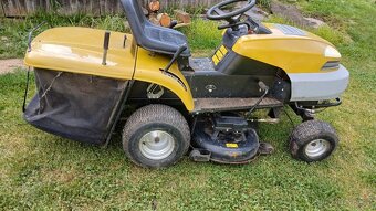 Zahradní traktor (sekačka) s motorem 17.5hp - 4