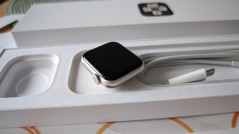 Apple watch SE 2.generace 2022 40mm - 4