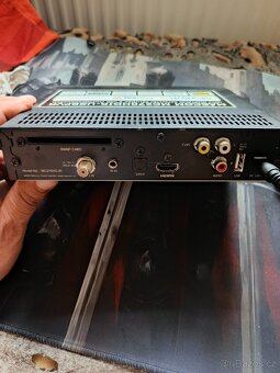 Satelitní přijímač MC270HDIR Red HD USB PVR - 4