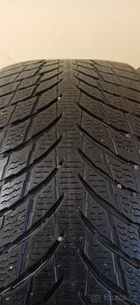 Nokian WR SNOWPROOF P 97V 235/45 R17 4 - 5mm - 4
