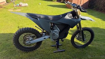 Stark Varg MX - 4