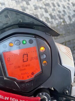 KTM Duke 390 - 4
