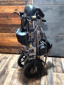 El. tříkolka (rezervované do 31.8.) - 4