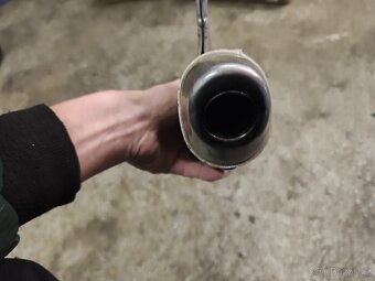 Prodám Výfuk Yamaha YZ 250 - 4