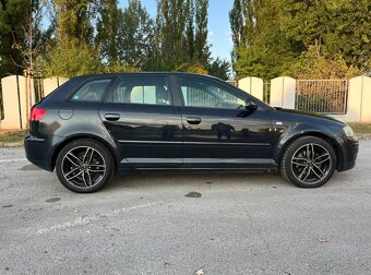 Audi A3 Sportback 2.0 TDI - 4