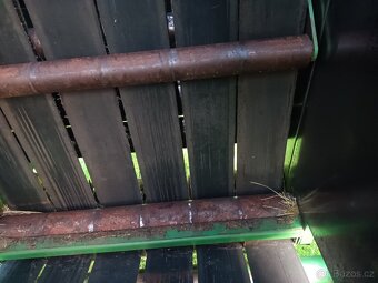 Svinovací lis JOHN DEERE 545 - 4