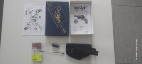 Revolver   Kora 007 - 4