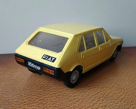 Fiat ritmo s originální krabičkou 1986 ITES stará hračka - 4