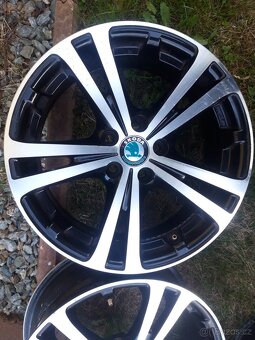 Černá alu kola Škoda r16 - 4