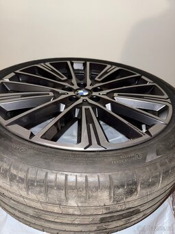 Kola BMW X1 X2 iX1 U11 20" Multi-spoke 869 pneu Pirelli - 4