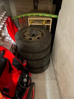 Zimní pneu i s disky - 4