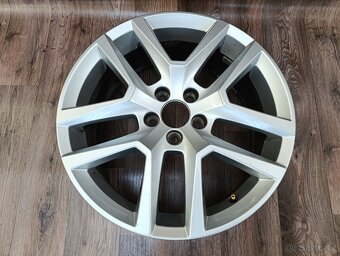 5x108 Volvo 7,5Jx18 ET55 číslo dílu 31445568 alu disky - 4