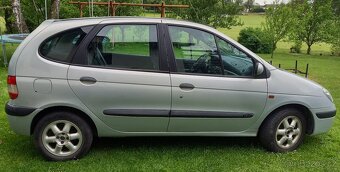 Renault Megane Scenic 1.6 16V - 4