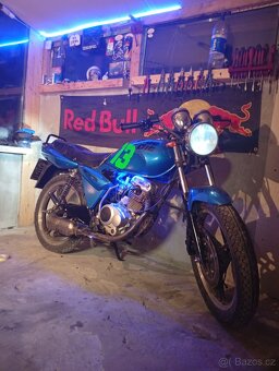 Yuki sport 125 - 4