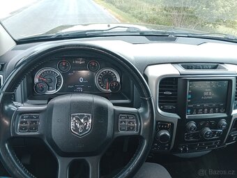 Dodge Ram Big Horn 5.7 Hemi - 4