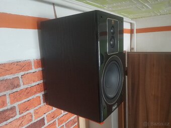 Yamaha - 4