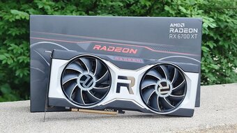 Grafická karta AMD Radeon RX 6700 XT 12GB Reference - 4