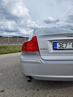 Volvo S60 2.4i 125 kW (B5244S), r. 2005 - 4