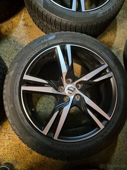 5x108 volvo 235/50 R19 - 4