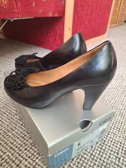 Černé kožené lodičky vel. 6 - 4