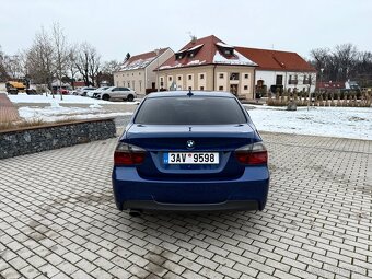 Bmw E90 320d M-Packet Servisní kniha - 4