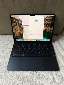 NOVÝ MACBOOK AIR 13” M3/256GB/8GB/BATERIE 100% - 4