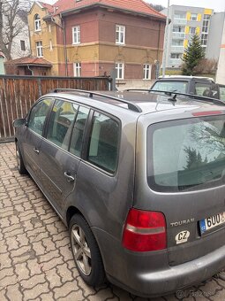Vw touran 1.9 tdi DSG - 4