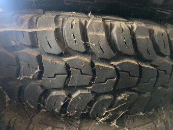Kola s pneu Navara D40 - 4