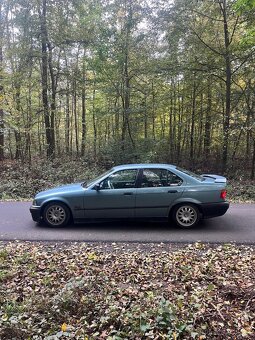 BMW 318tds - 4