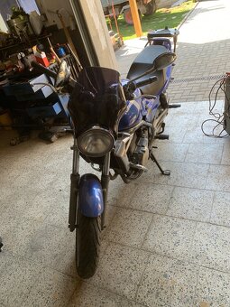 Kawasaki ER-5 - 4
