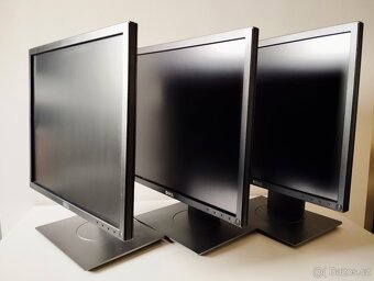 3x Monitor Dell P1917S - 4