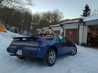 Pontiac Fiero custom - 4