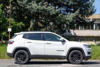 Jeep Compass 1.3 TURBO Night Eagle odpočet DPH - 4