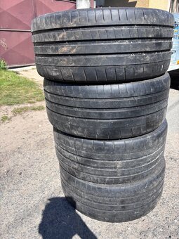 Michelin pilot super sport 235/35/R19 - 4