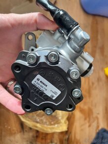 Cerpadlo servo rizeni BMW M3 E92 - 4