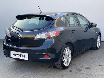 Mazda 3 1.6 D , 85 kW nafta, 2012 - 4