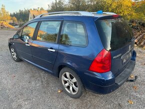 Díly z vozu Peugeot 307 1.6 hdi - 4