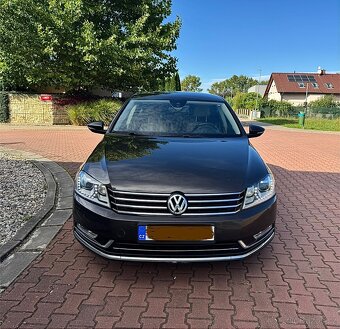 Volkswagen Passat 3.6 V6 4-Motion HighLine - 4