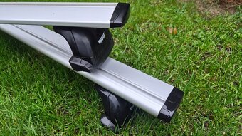 Ford s-max příčniky Thule - 4