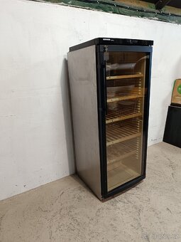 Vinotéka Liebherr Vinidor - 4