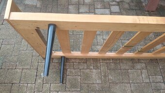 Starou dřevěnou postel - 4