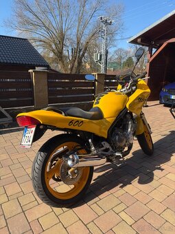 Yamaha XJ600 Diversion Seca 2 - 4