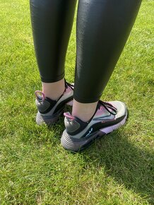 Nike Air Max 2090 vel 37,5 - 4
