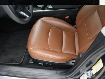 Model 3 Standard RWD+ 306PS Nav Kůže AutoPilt AL19 11/19 - 4