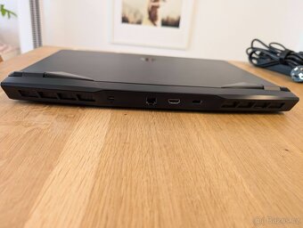 Herní notebook MSI Vector GP77; Intel i7, RTX 4070, 32GB - 4